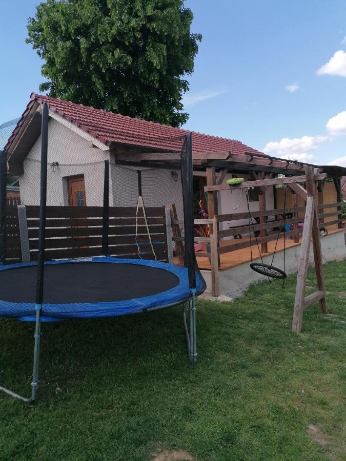 Chaloupka U Montyho Villa Vavrinec  Exterior foto